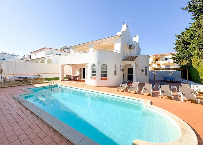 Villa Mia - Peerless Bond