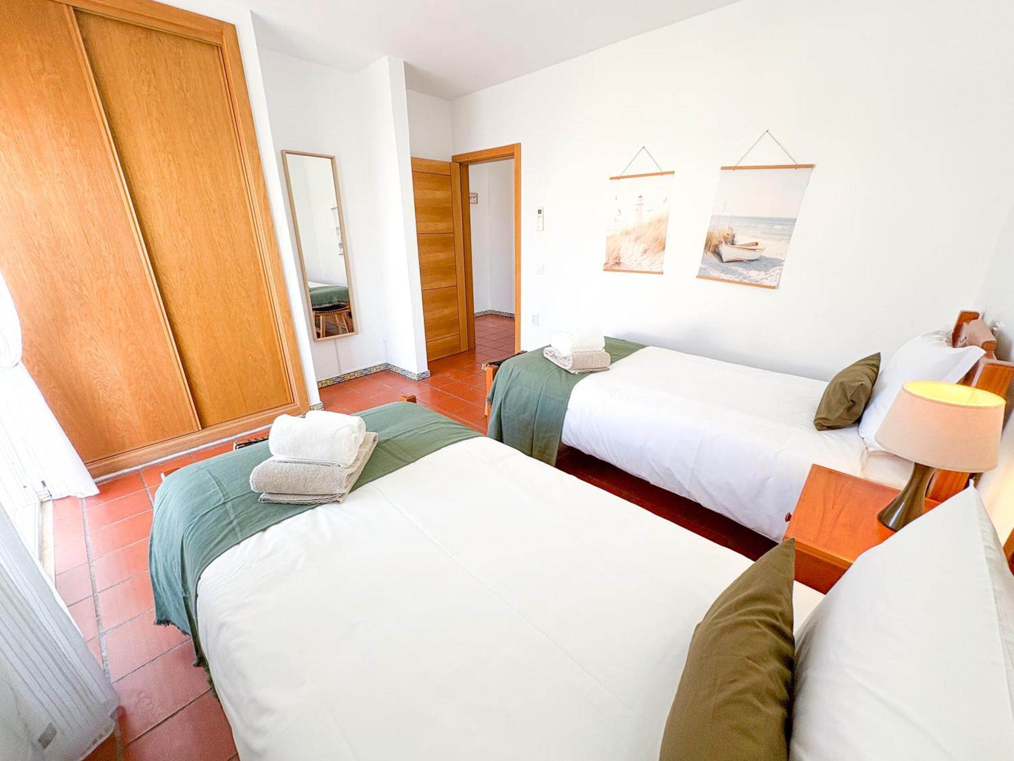 Mia - Peerless Bond Villa Albufeira